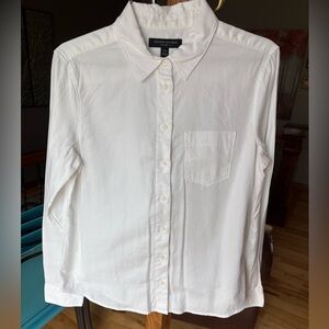 Banana Republic Quinn Boy Fit White Button-Up Shirt (XS) - NWOT